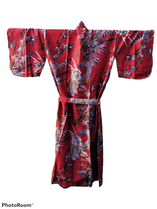 Kimono Japan 597 rot Gr. XL weit